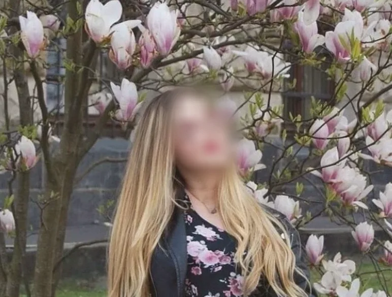 Clara, 25 años