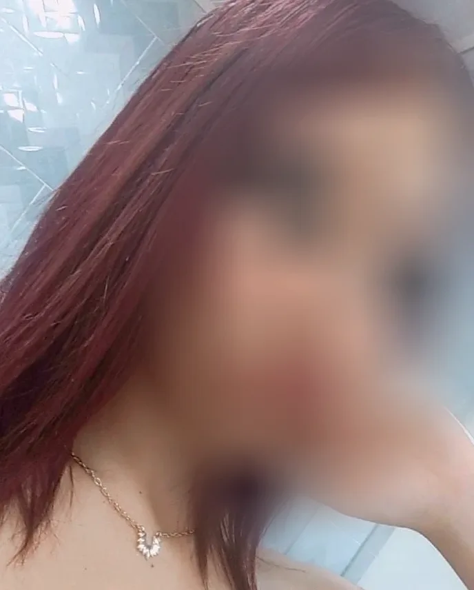 Emma, 21 años
