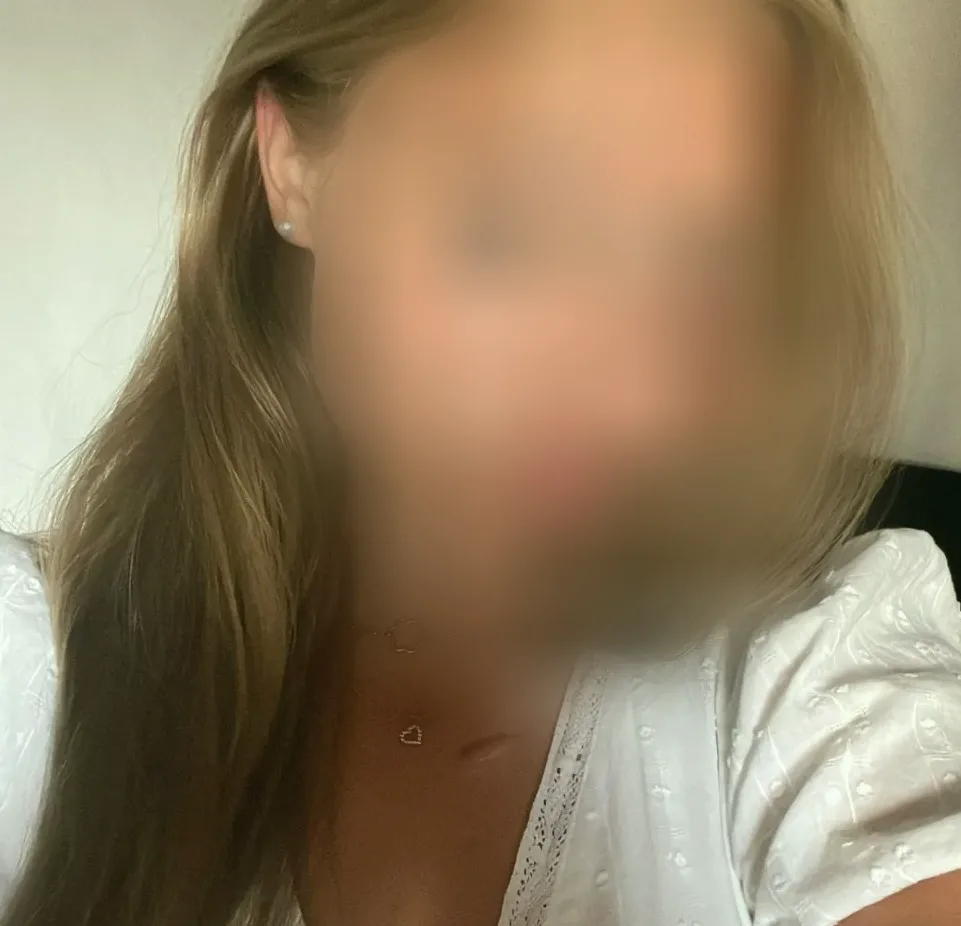 Nawal, 19 años